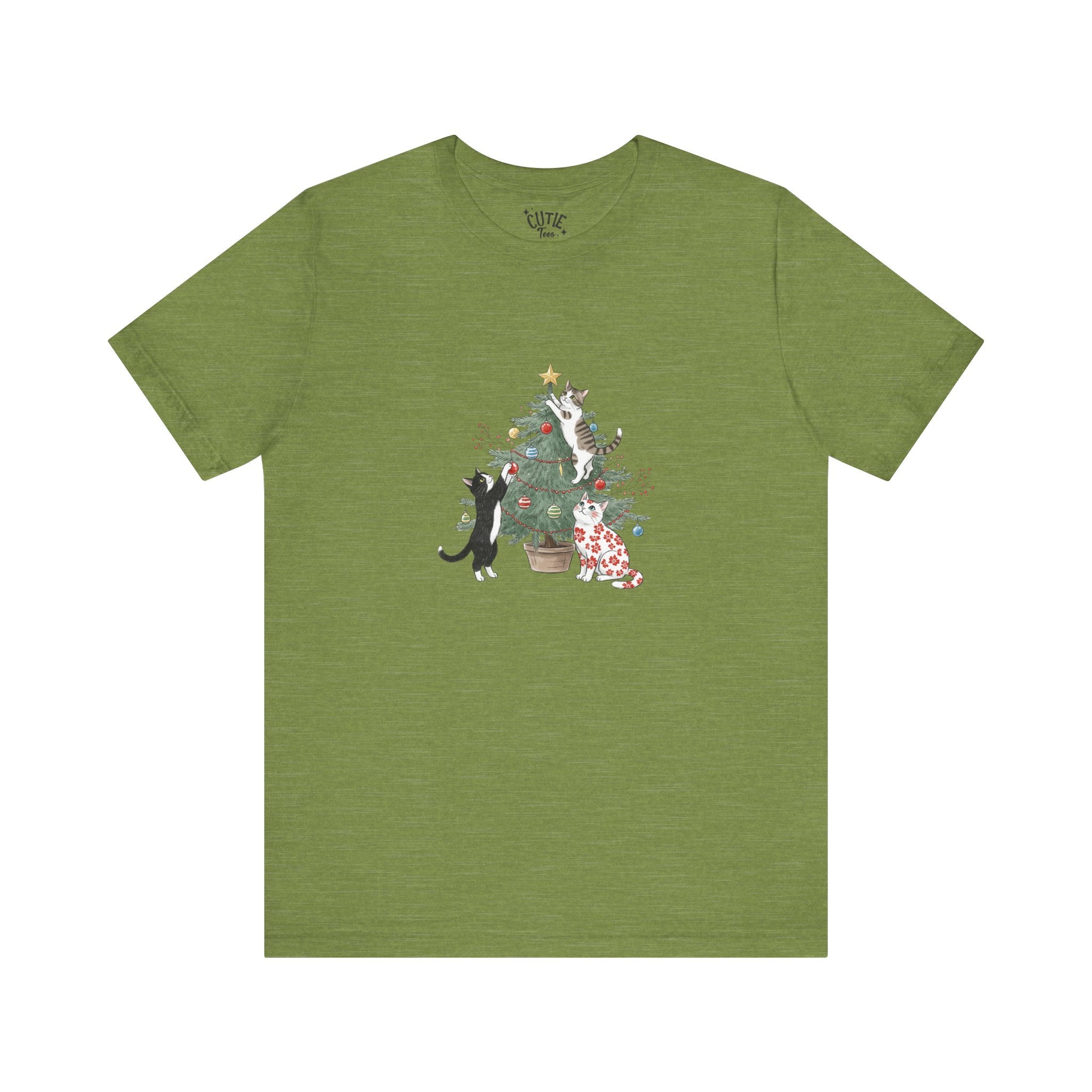 Cat Tee: Cute Cat Lovers Christmas T-Shirt, Holiday Apparel, Pet Lover Gift, Seasonal Outfit, Fun Christmas Decorations